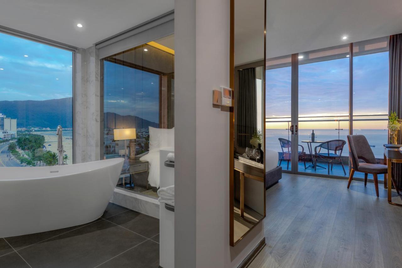 Le Sands Oceanfront Danang Hotel Eksteriør billede