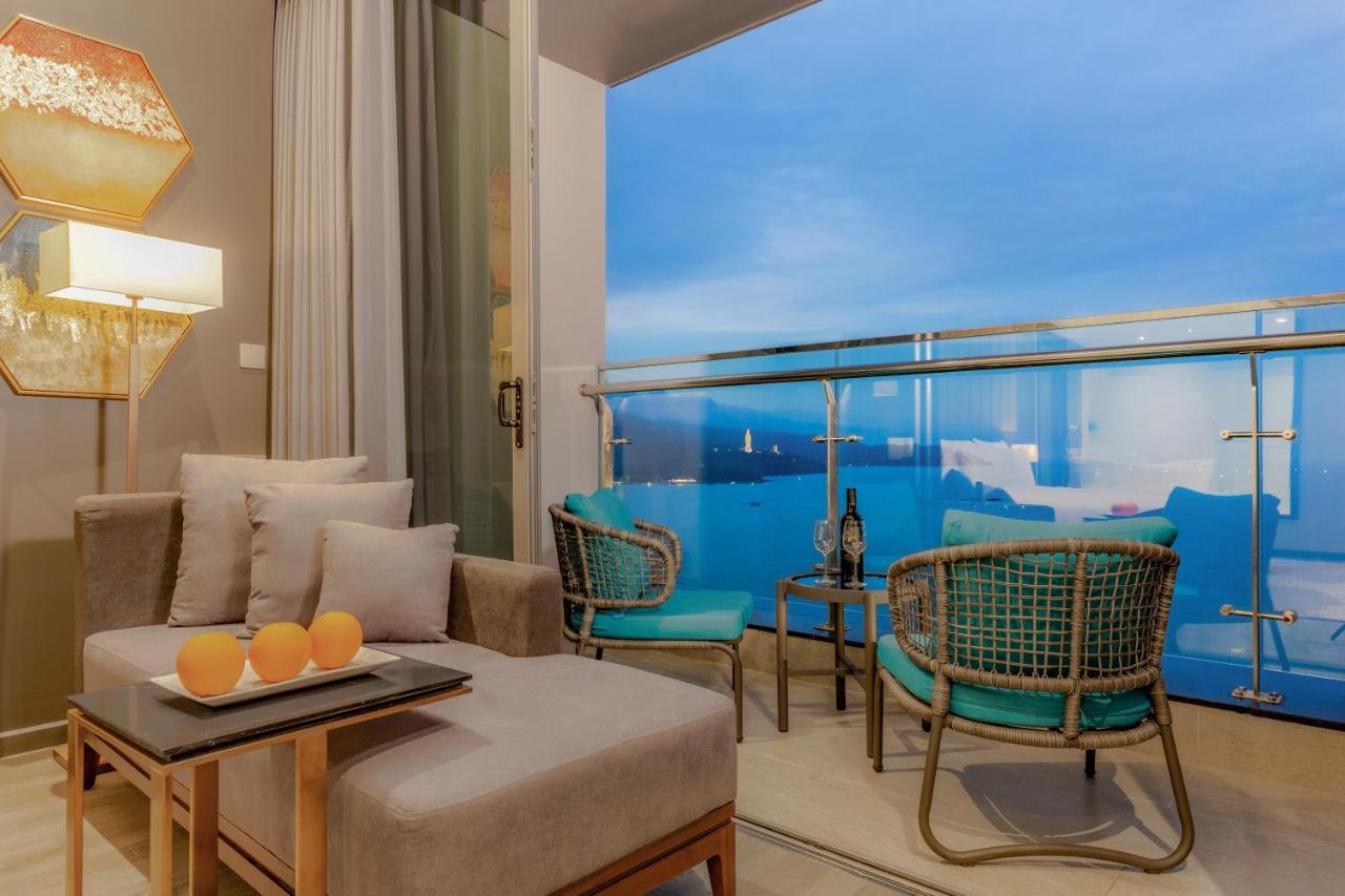 Le Sands Oceanfront Danang Hotel Eksteriør billede