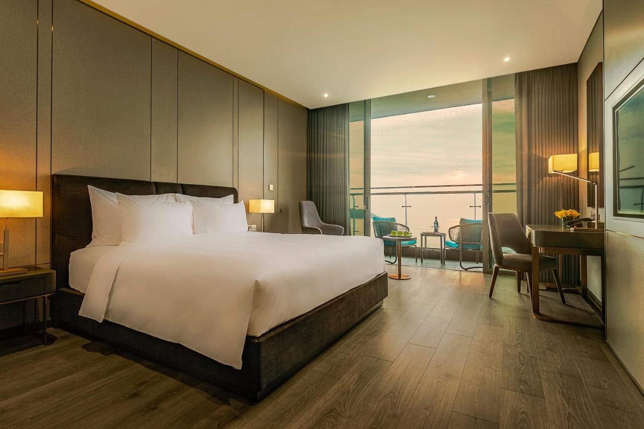 Le Sands Oceanfront Danang Hotel Eksteriør billede